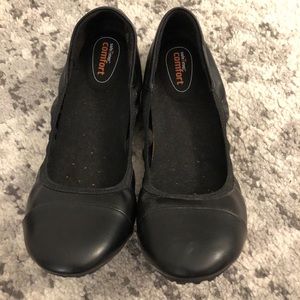Safe T Step Comfort black ballet flats